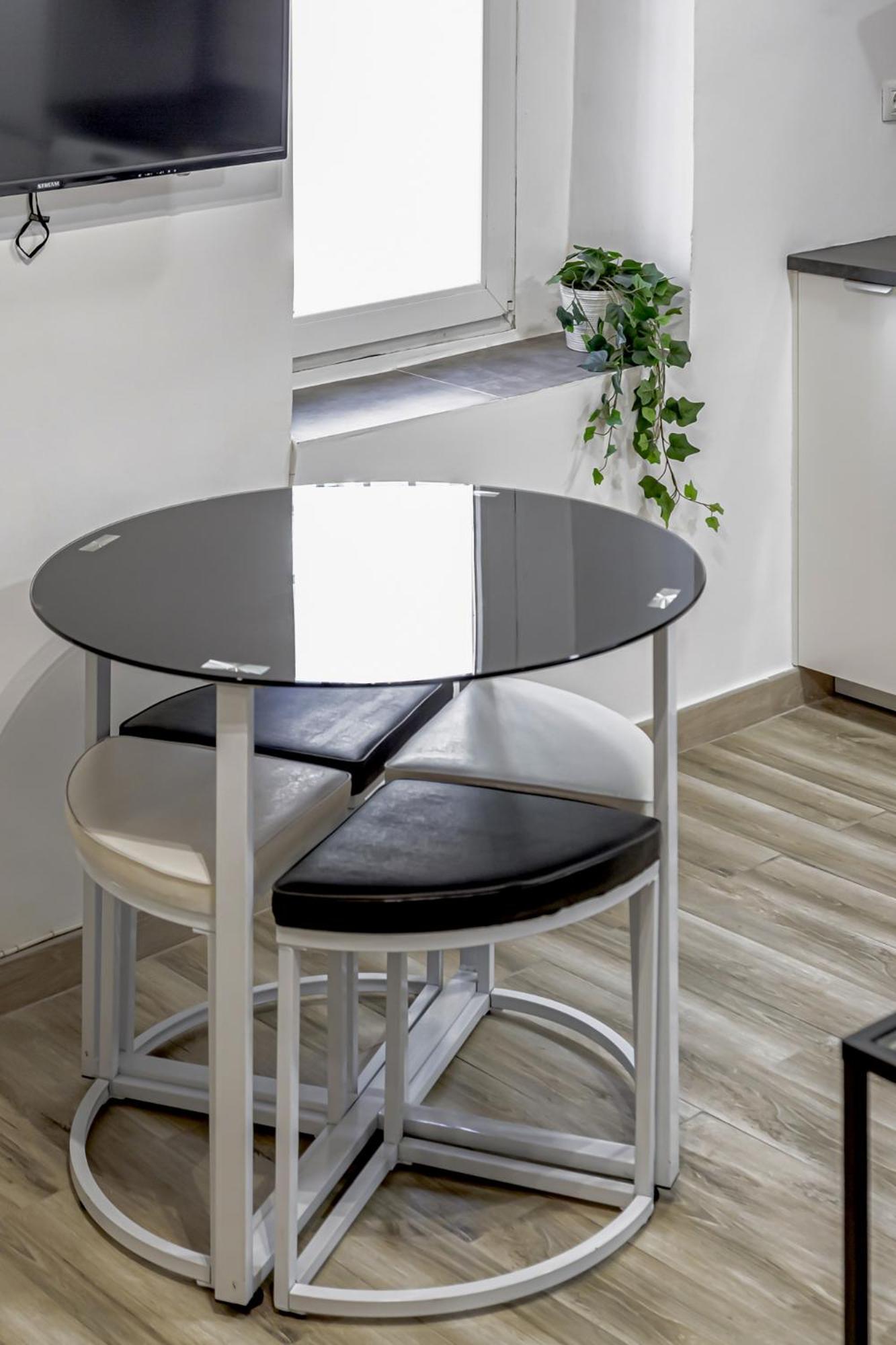 Apartamentos Pensamiento Мадрид Екстериор снимка