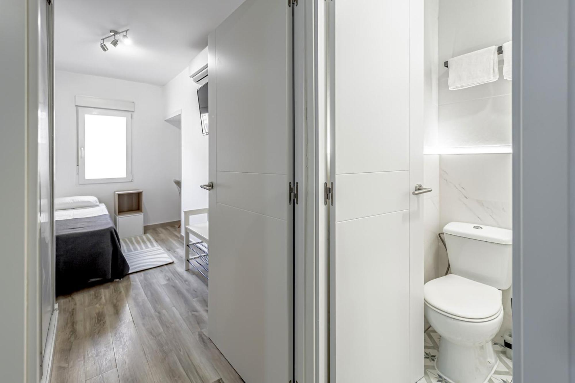 Apartamentos Pensamiento Мадрид Екстериор снимка